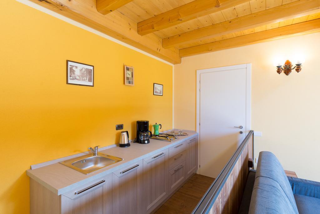Tra Lago E Montagna Baita La Morena Nesso Bagian luar foto
